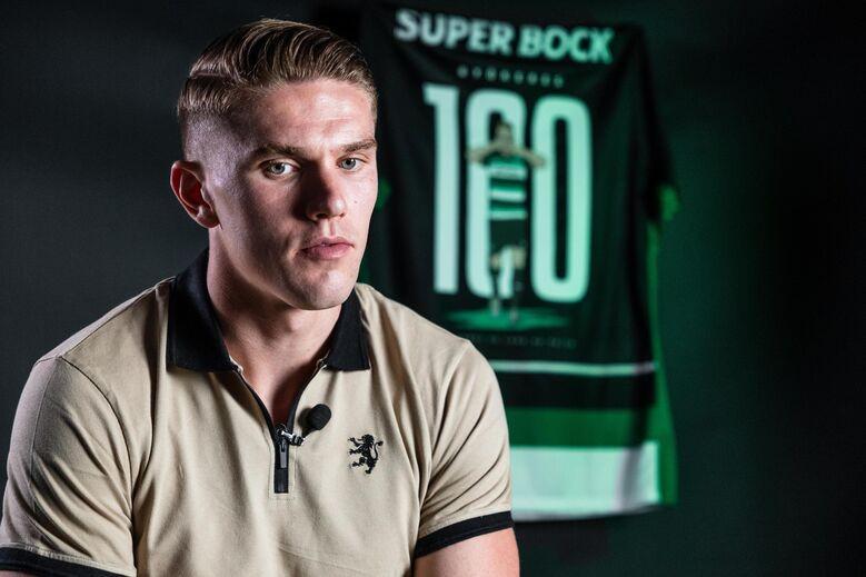 意甲半场：莱亚利开场3分钟染红，十人热那亚0-0亚特兰大（意甲半场：莱亚利开场3分钟被罚下，十人热那亚暂0-0亚特兰大）