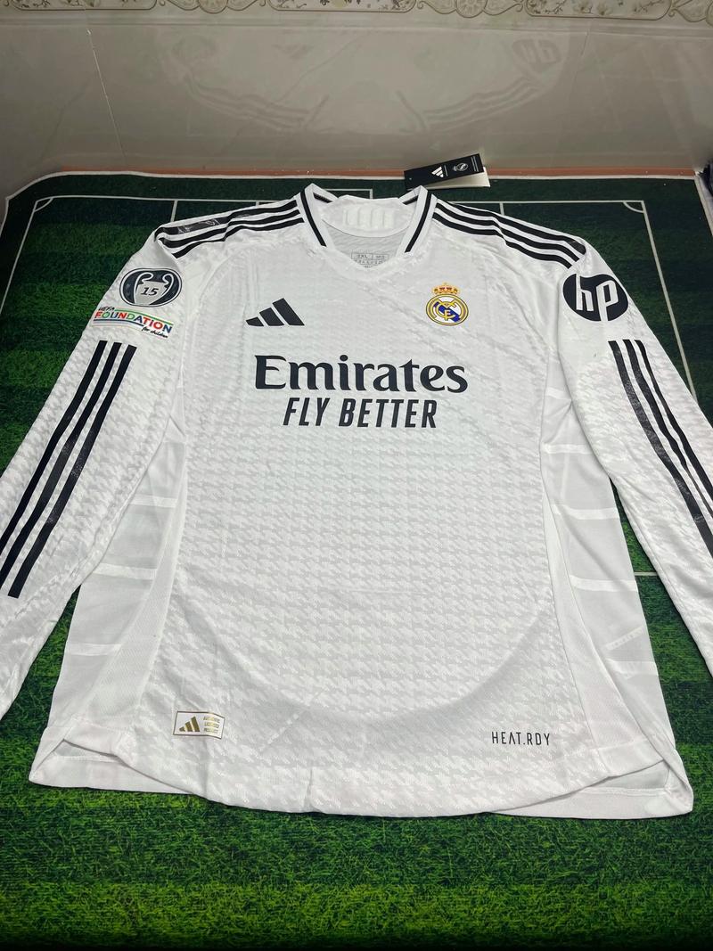 意甲争四大战进入白热化（意甲前四席位争夺战进入白热阶段）