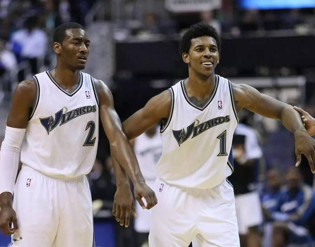 法比安：希望能在贝蒂斯退役；希望佩莱格里尼留下（法比安：愿在贝蒂斯终老，盼佩莱格里尼留任）