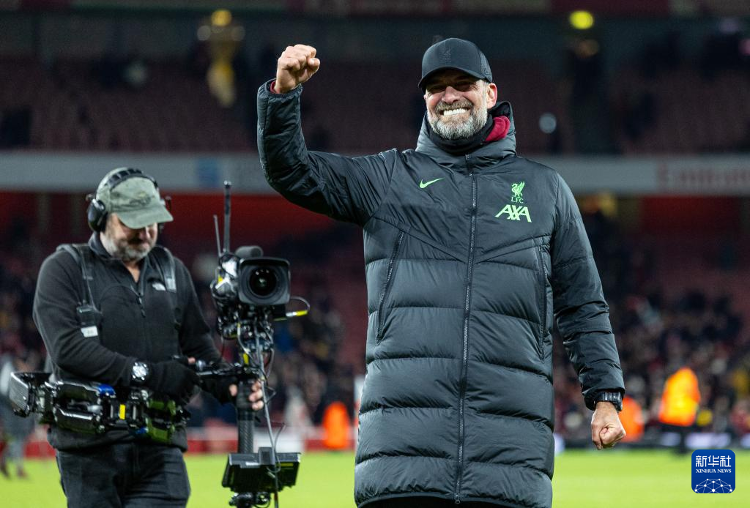 米体：斯帕莱蒂满意尤文的阵容，他相信他们能争意甲冠军（米体：斯帕莱蒂看好尤文阵容，坚信有望竞争意甲冠军）