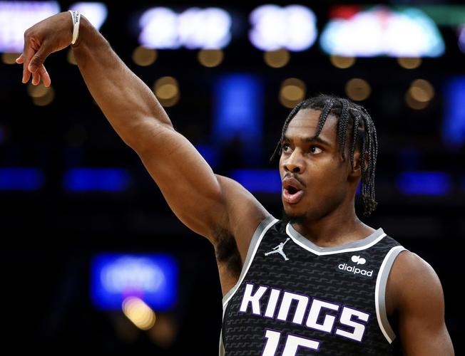 状态火热，孙兴慜一射一传助洛杉矶客场大胜奥斯汀（孙兴慜传射发威，助洛杉矶客场横扫奥斯汀）