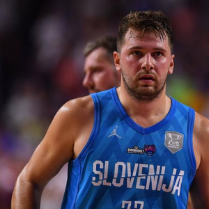 迪洛伦佐：球队目前状态不错，对阵米兰防守表现至关重要（迪洛伦佐：球队状态良好，迎战米兰关键在防守）